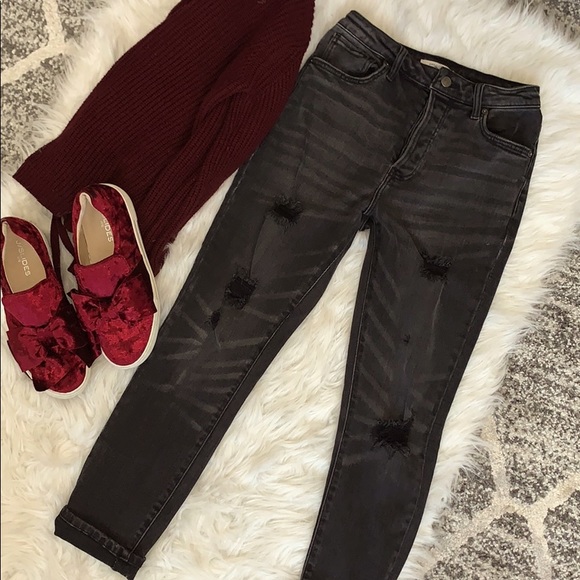 Forever 21 Denim - High rise button fly distressed black jeans
